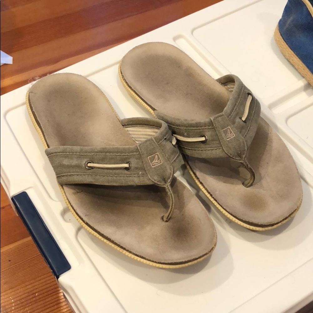 Men’s Sperry flip flops size 12